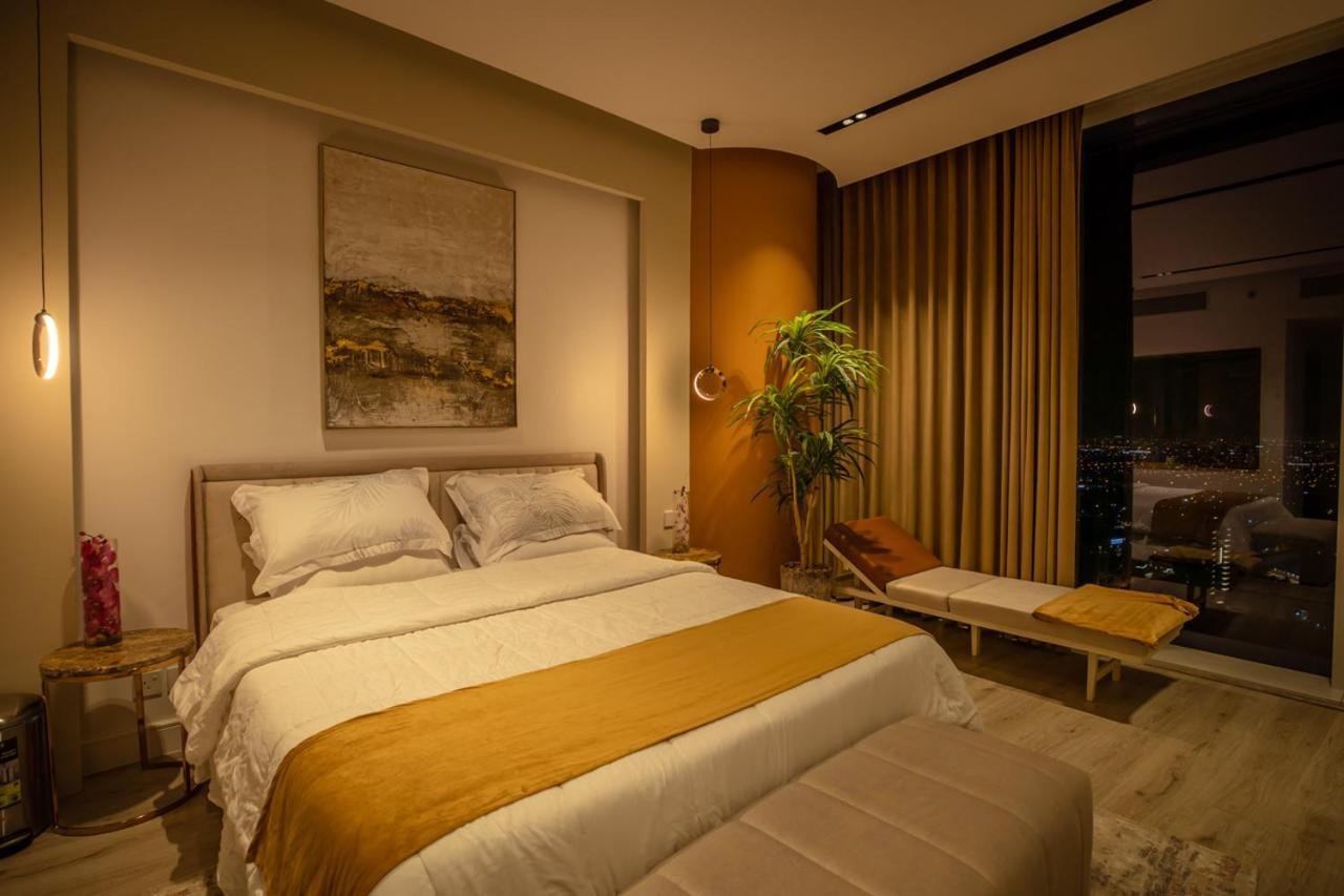 Apartemen Rafal Tower 93 *