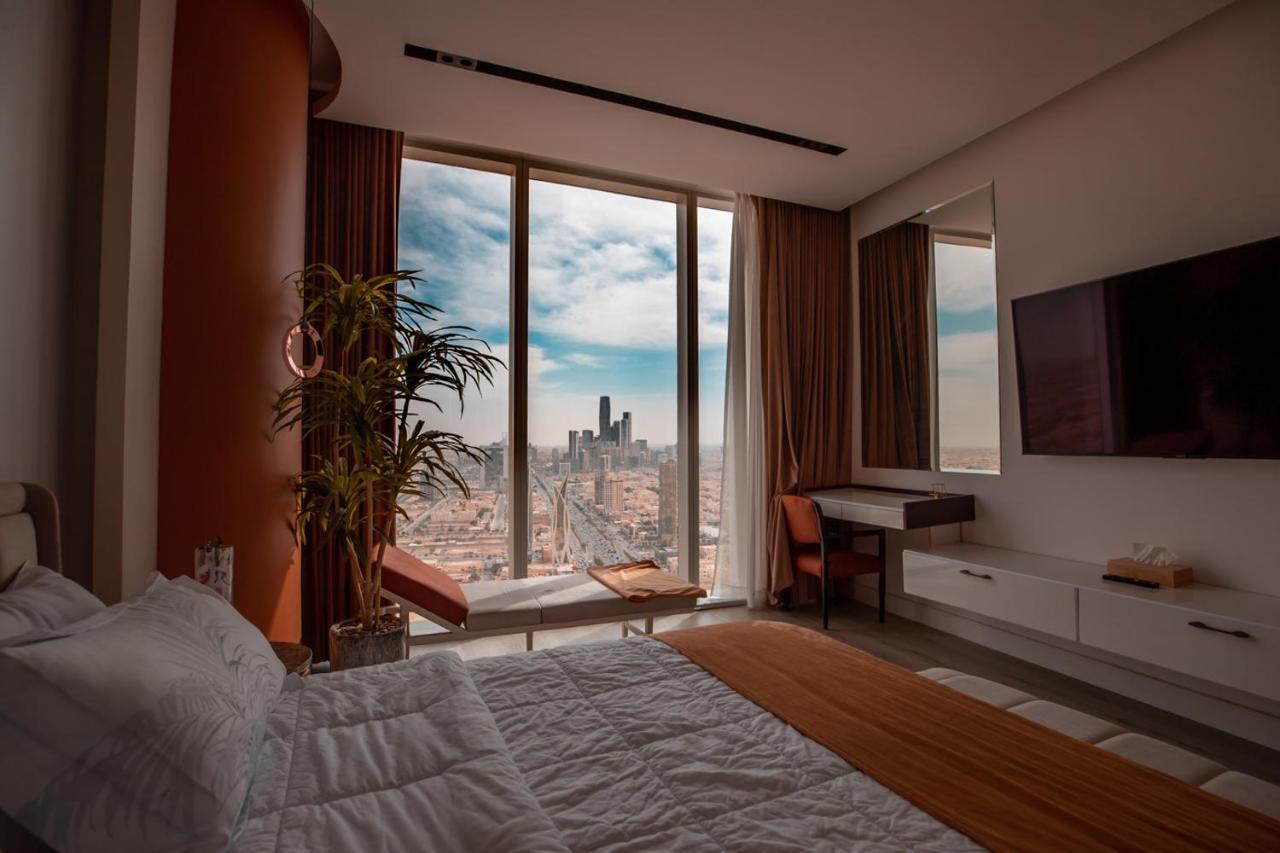 Rafal Tower 93 *