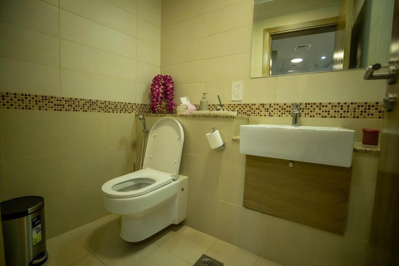 Rafal Tower 93 * Riyadh